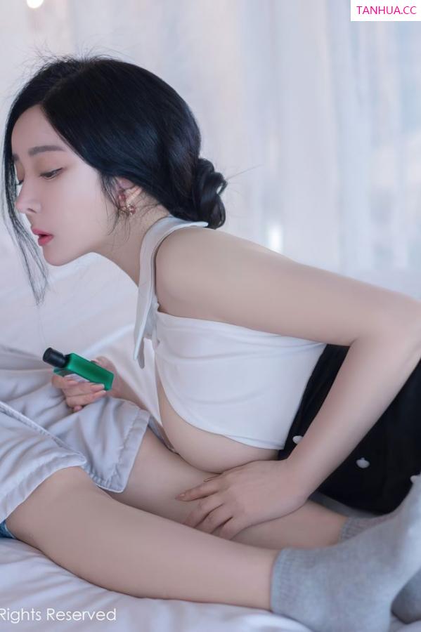 允薾  [XiuRen]高清写真图 2022.04.19 No.4891 允薾第24张图片